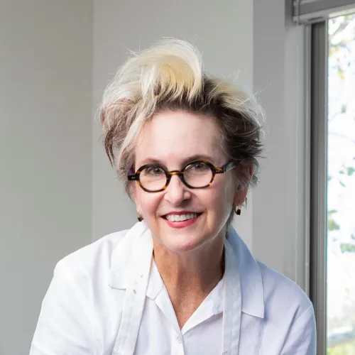 Luanne Stovall headshot